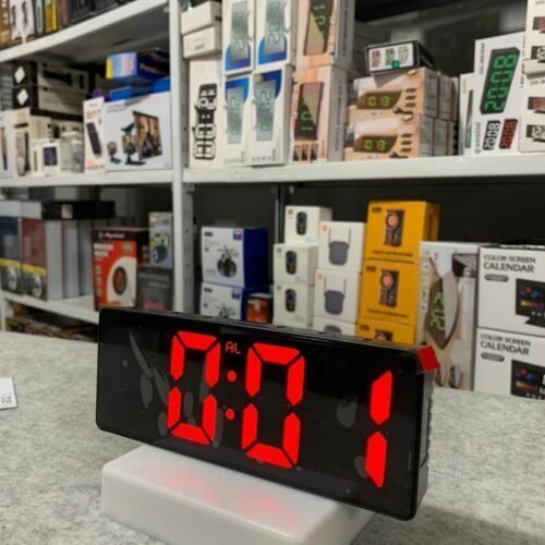 Réveil Miroir Rectangulaire à Affichage LED Numérique - Image 3