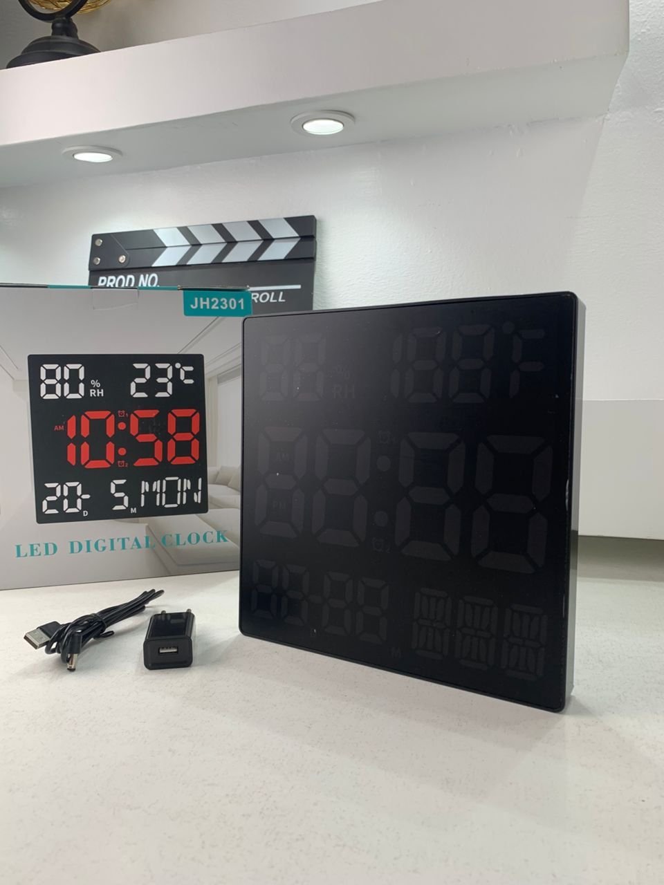 Réveil LED intelligent multi-fonctions horloge murale numérique - Image 6