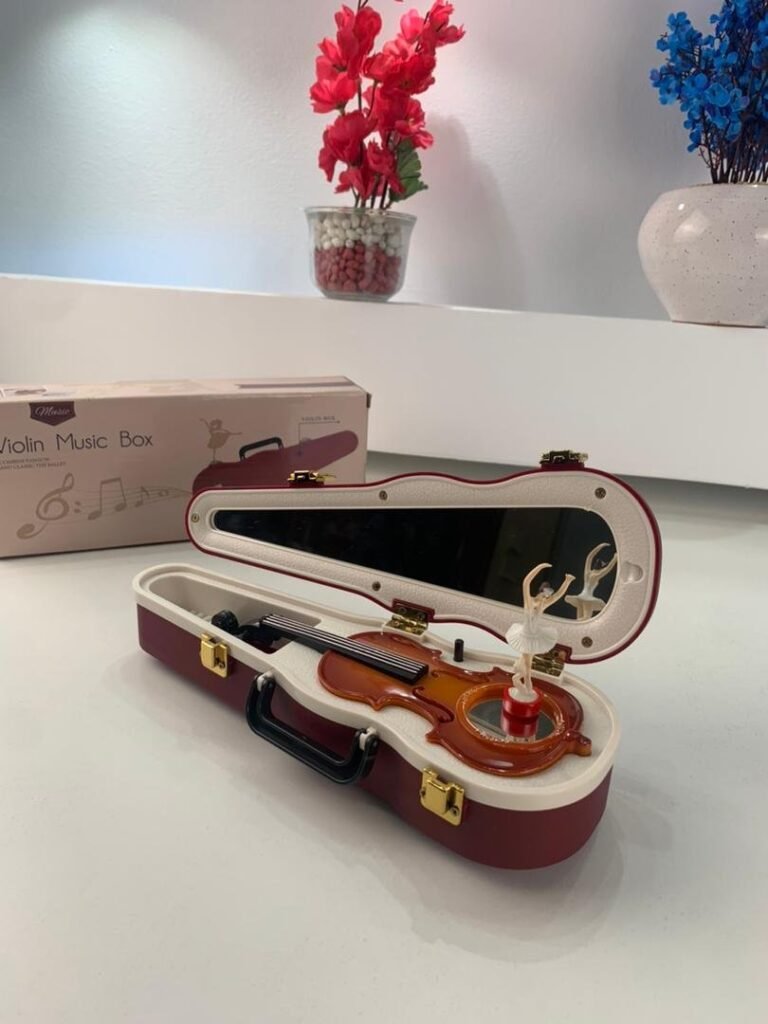 Boîte à Musique Vintage avec Ballerine et Violon