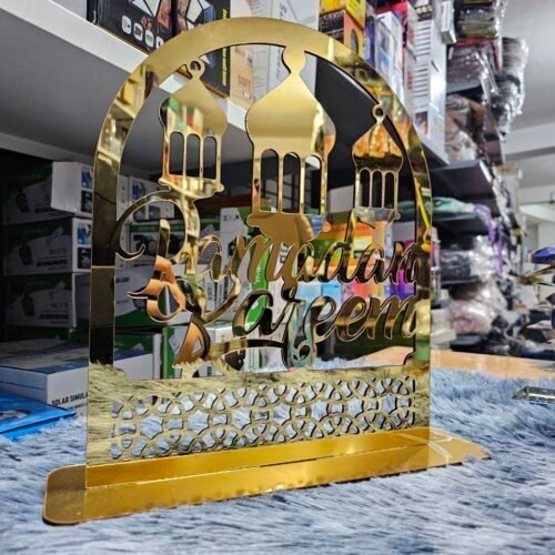 Décoration Ramadan Kareem - Lanterne Étoile et Lune Dorée - Image 3